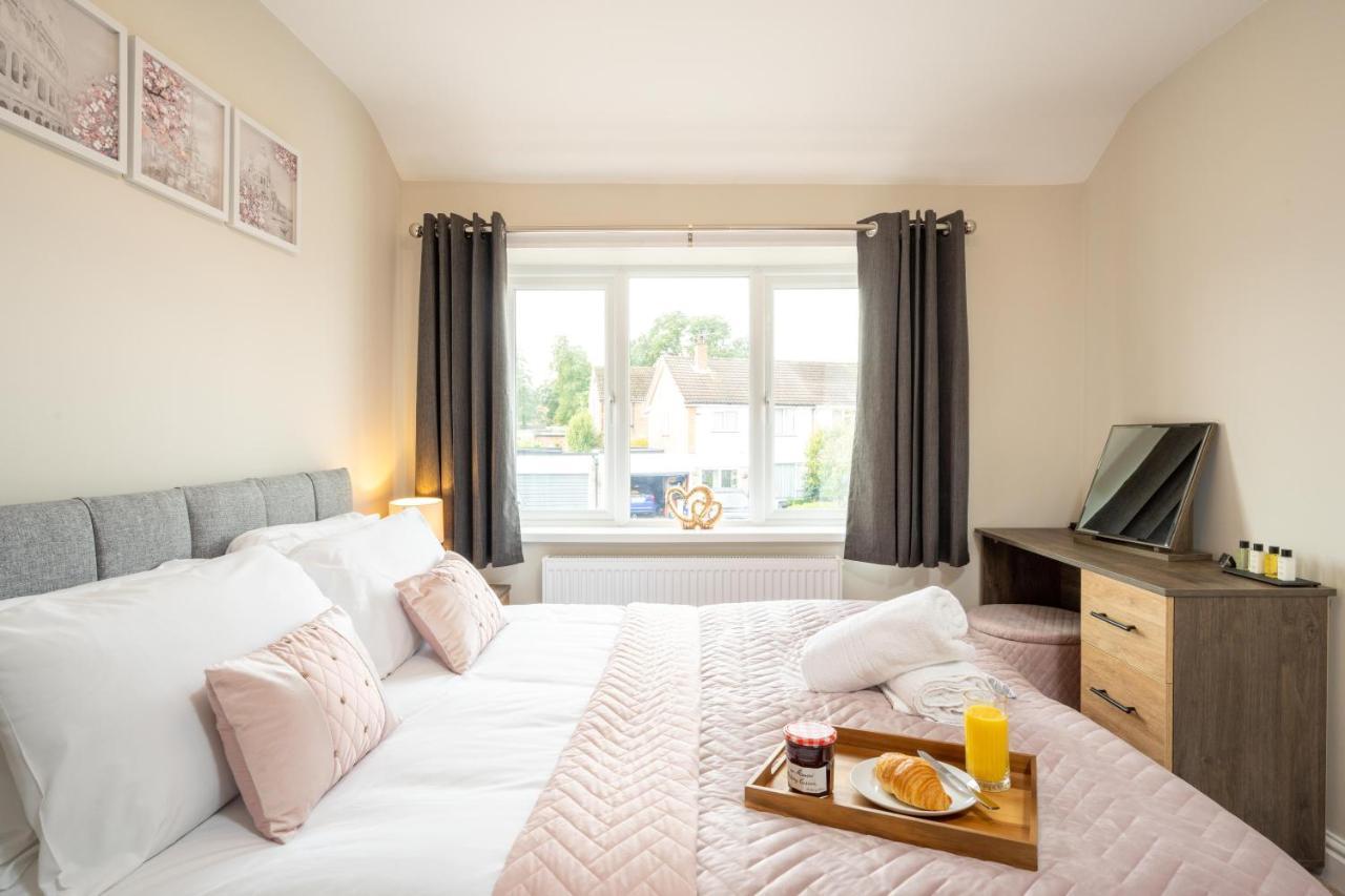 The Oaklands - Luxury Spacious 6-Bed, Near Solihull, Birmingham City, Jlr, Nec, Airport, Resorts World, Hs2 Eksteriør bilde