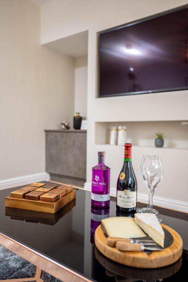 The Oaklands - Luxury Spacious 6-Bed, Near Solihull, Birmingham City, Jlr, Nec, Airport, Resorts World, Hs2 Eksteriør bilde