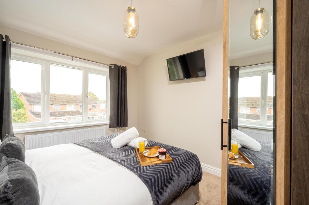 The Oaklands - Luxury Spacious 6-Bed, Near Solihull, Birmingham City, Jlr, Nec, Airport, Resorts World, Hs2 Eksteriør bilde